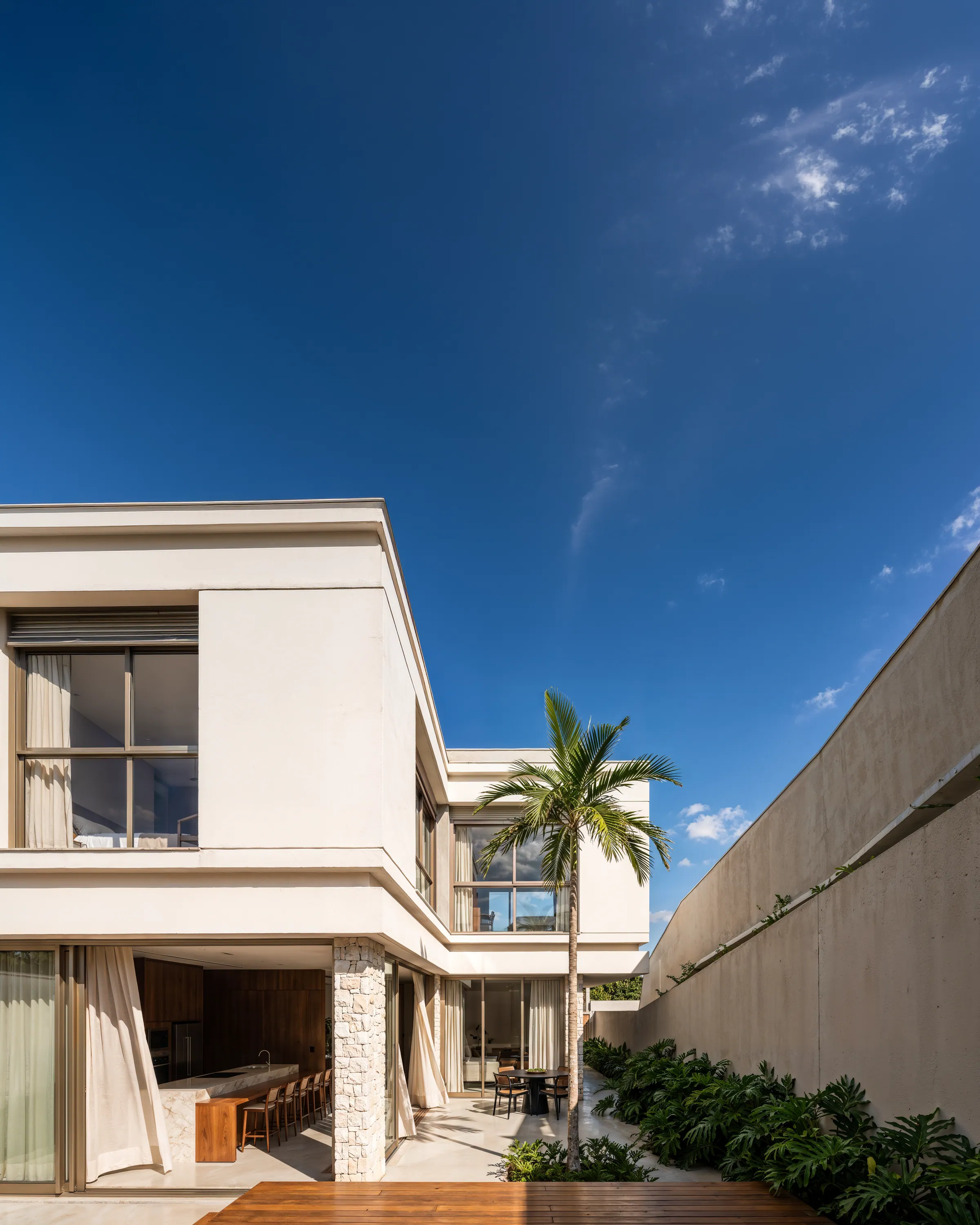 Casa Ibirá — Arquitetura — Reserva Porto Fino, Curitiba, PR